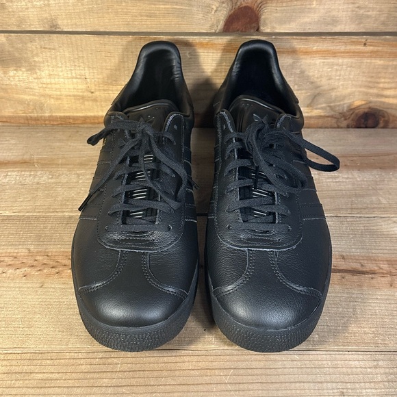 NEW Multi-Size Adidas Gazelle Black Gold Metallic Low Top Lifestyle Shoes BB5497 - Picture 3 of 7